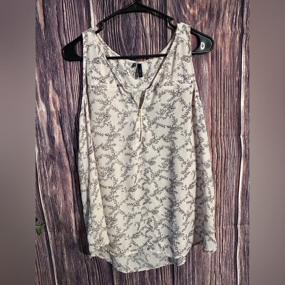 Mata Traders Cream and Black Leaf Print Blouse